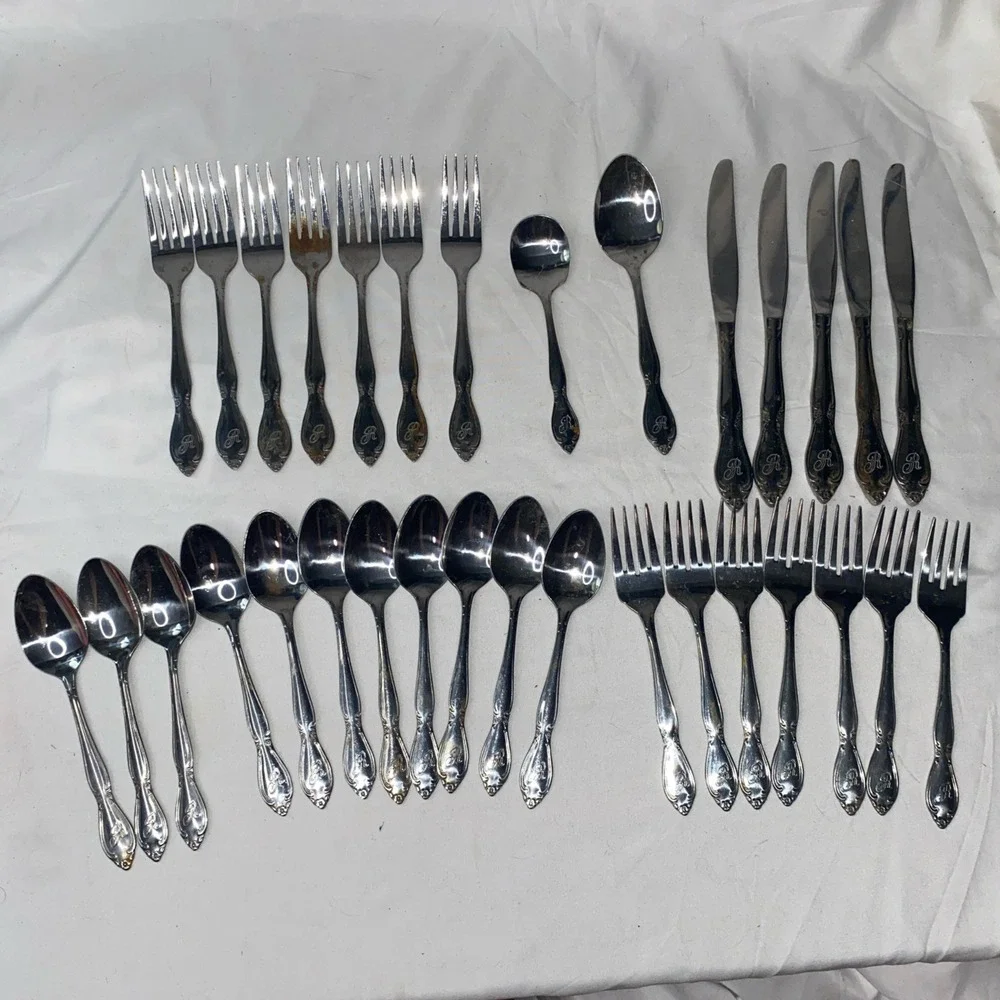 32 Piece R Monogrammed Vintage Flatware Stainless Steel Made In Taiwan